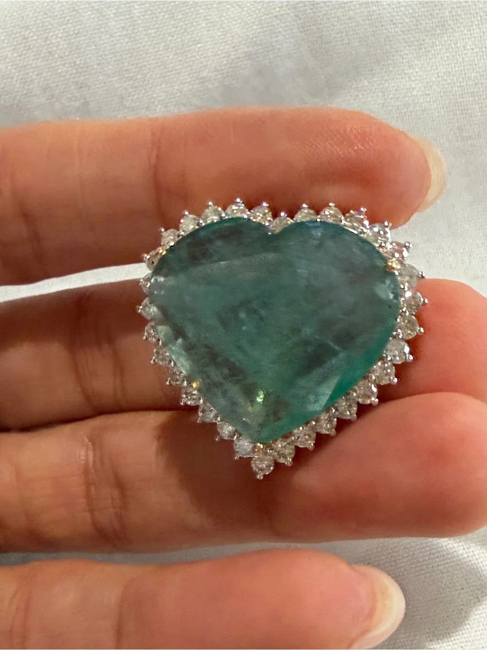 14K Yellow Gold 20.01ct Natural Emerald Heart Pendant 1.56ct Diamond Halo